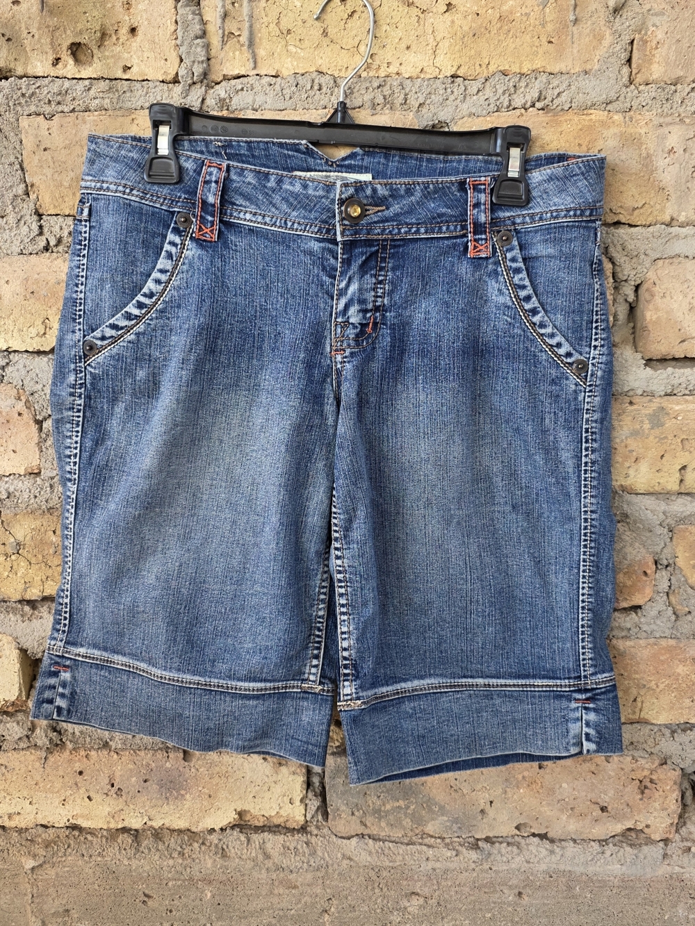 YMI Jeans USA Bermuda Denim Shorts - Size 7 - Medium Wash Flap Pocket